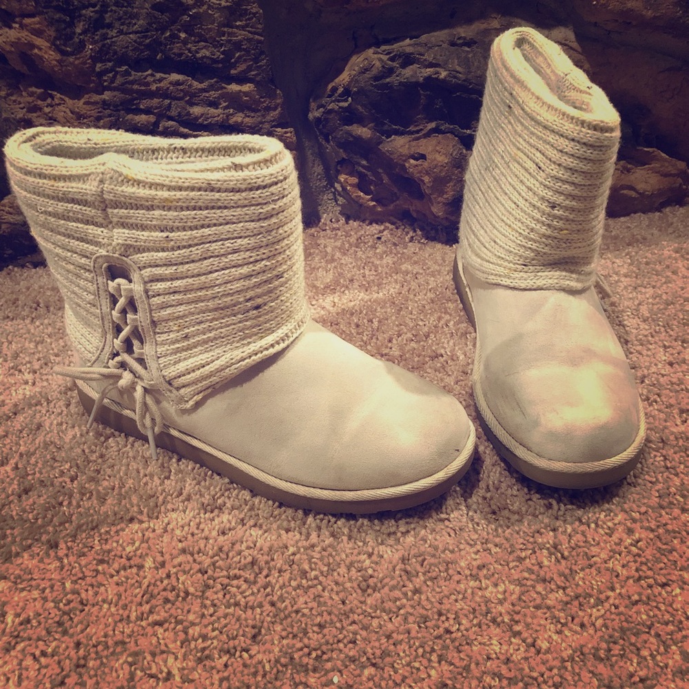 Warm and comfortable boots